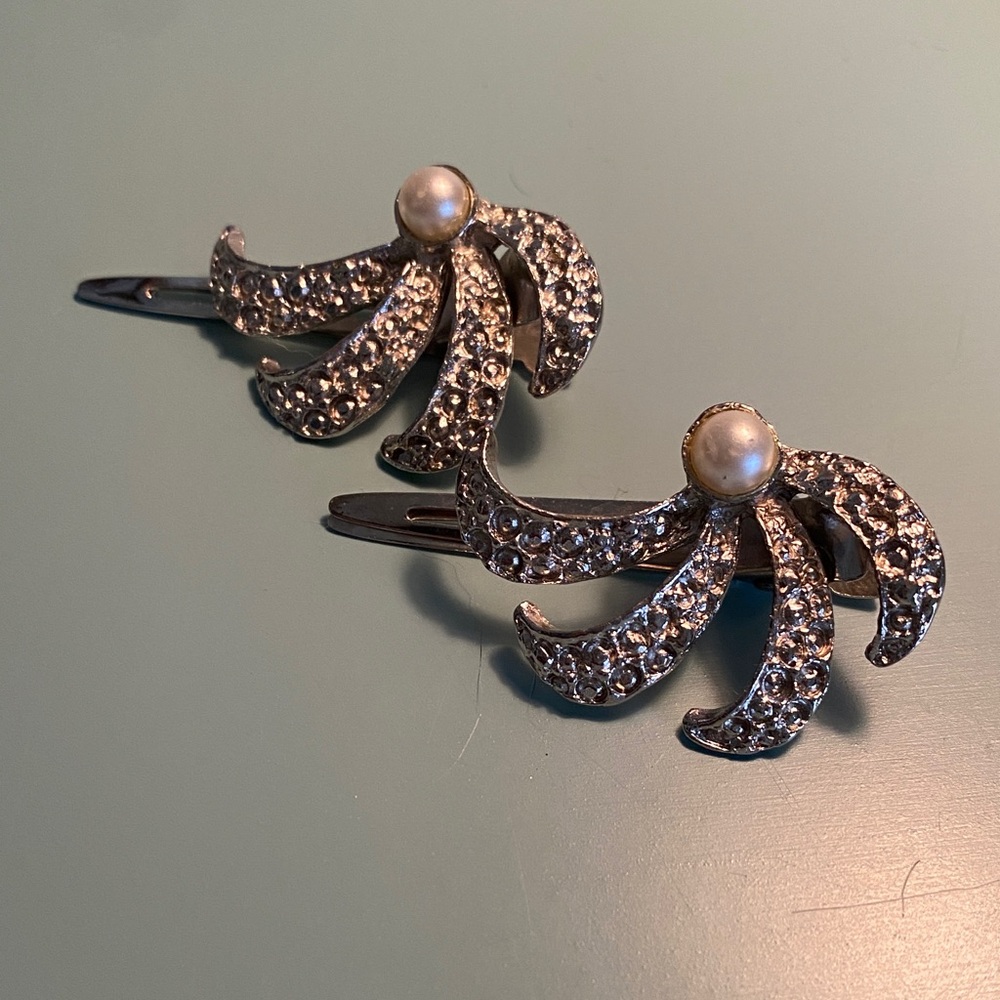 2-inch Silver Pearl Hair Clips